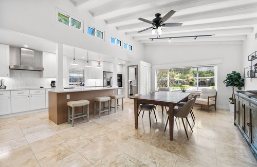 Poinsettia Heights Casa | ¡Nuevo listado! Oasis en Fort Lauderdale, ¡Se admiten mascotas! ¡Piscina privada!