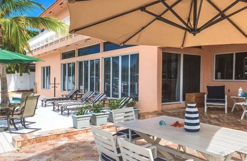Bermuda Riviera Casa | Ft Lauderdale / Paseo a la playa, 3/3. 5 / Pool rm bd Casa by the Sea