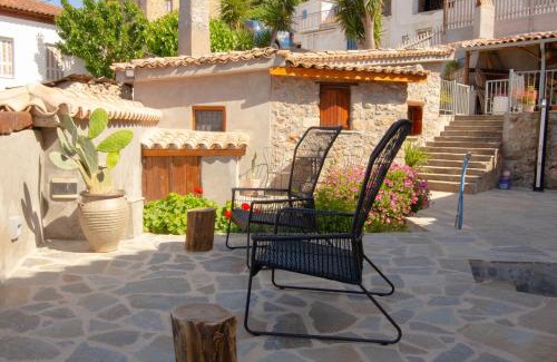 Platanos Apartamento | Fteri Stone House in Platanos, Akrata