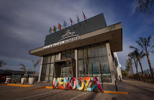 Mendoza Hotel | Fuente Mayor Hotel Terminal