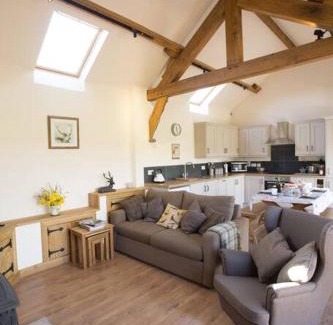 Monmouth Casa | Fuesli Lodge - Boutique Cottage at Harrys Cottages