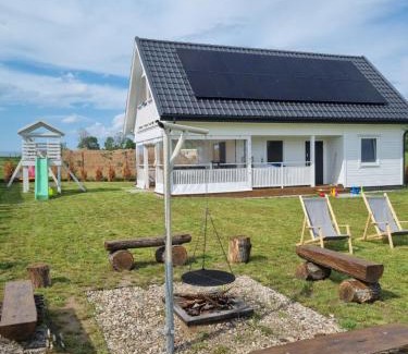 Gizycko Casa | Fuledzki Biały Domek - Mazury, Jacuzzi, Sauna, Giżycko