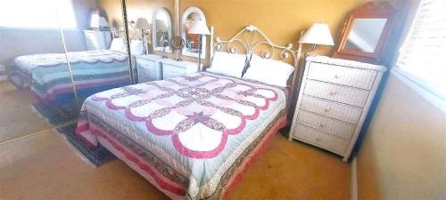 Carpinteria Apartamento | Full 1 Bed Beach Condo #227