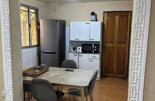 Freetown Casa | Full AirCon- 3Bed Villa- A/c- WiFi- HotWater