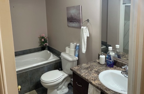 Saint-Hubert Condominio | Full Amenities | Amazing Location | 2 BR | Brossard DIX30