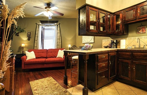 Hot Springs Casa | Historic FlatIron Suite 202 - King Bed & Balcony