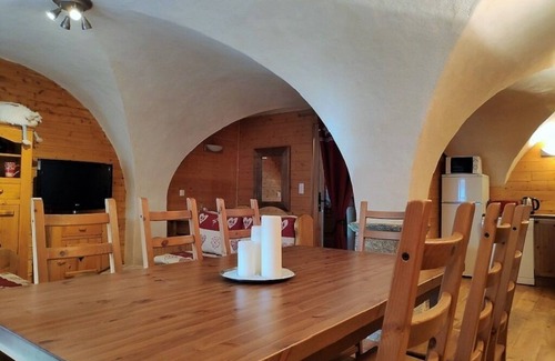 Praranger Apartamento | Fully vaulted 3-room apartment - 60m², sleeps 6 - Village