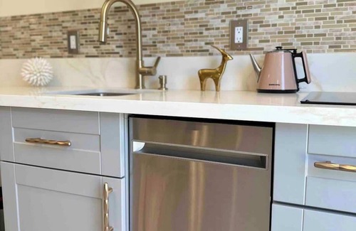 Clairemont Casa | *Full Guest | Luxury Modern Home * Pets Welcome!*
