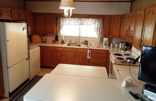 Frostburg Casa | Full Home in quiet Historic District