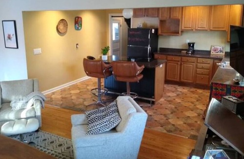 Wheat Ridge Casa | Full House, close to Downtown, 1hr to ski. Awesome large patio,
