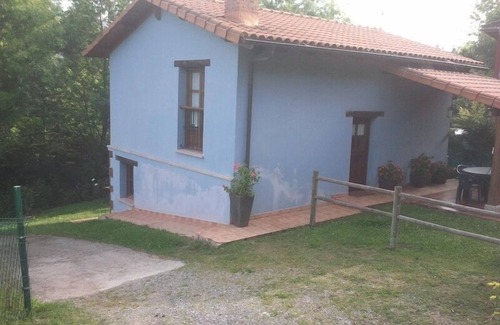 Camoca Cabaña | Casa completa para 2-4 personas en Villaviciosa a 15 km de la Playa de Rodiles