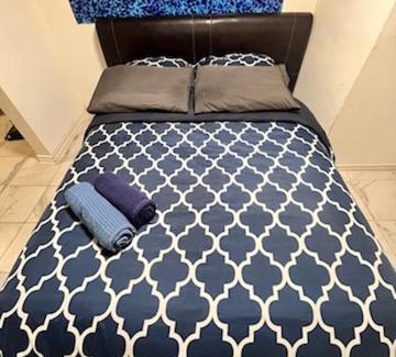 Verdun Casa | FULL KITCHEN 9min from DTOWN Room B