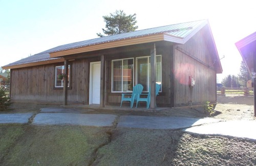 Island Park Chalet De Esquí | Full Kitchen, Gas Fireplace, 3 Bedroom, 2 Bath, WIFI