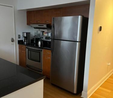 Downtown Apartamento | Full loft apartment near Omni Hotel