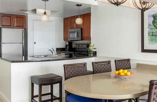 Estate Bakkero Casa | FULL RESORT ACCESS! Marriott Two Bedroom Suites with full kitchen