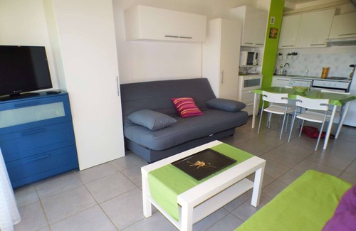 Les Sablettes Apartamento | Vista completa al mar, aire acondicionado, playa a tiro de piedra, todo a pie