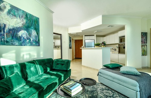 Tel Aviv Promenade Apartamento | Full Sea View on The Beach With Balcony