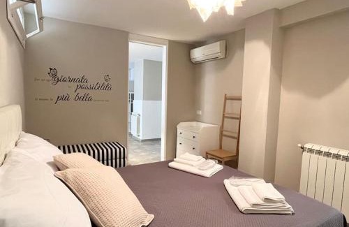 Mondello Apartamento | Full Semi-Garden apartment in Villa at Mondello