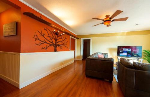 Northwest Anaheim Casa | Fullerton Parkside Getaway - 13min to Disneyland