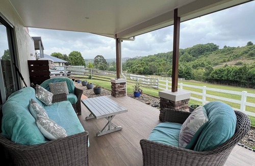 Boat Harbour Cabaña | Fully Accessible 2 bed Farm Stay