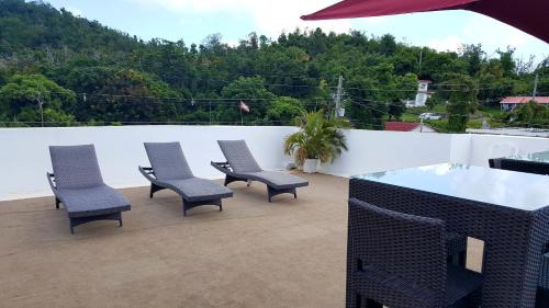 Hucares Apartamento | Fully Air-Conditioned Beach Front Penthouse Apartment
