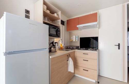 Carry-le-Rouet Alquiler De RV | Mobil Home 'Mobil Home Tout Équipé Camping C' con vistas al mar, piscina y aire acondicionado