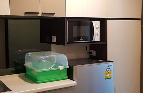 Bang Na Condominio | Totalmente equipado * Fácil traslado al aeropuerto y al centro * 10 minutos a 2 estaciones BTS en coche