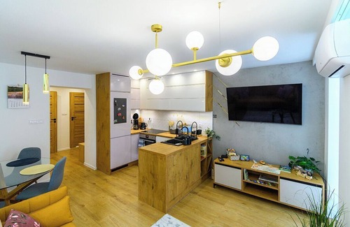 Szczawno-Zdroj Condominio | Fully equipped flat near Książ Castle, Szczawno-Zdrój, kitchen, AC,WIFI, parking