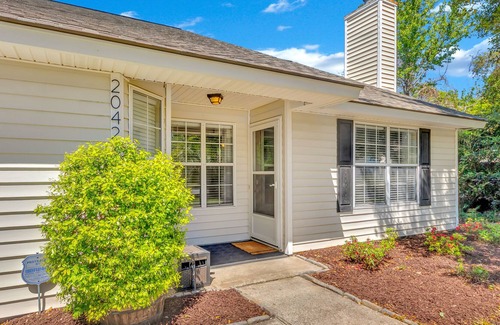 Mount Pleasant Casa | Fully Equipped Mount Pleasant Home Near Beaches and Downtown