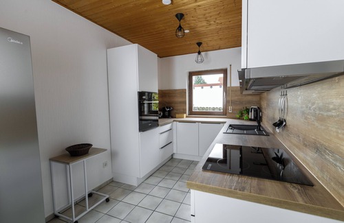 Worms Casa | Fully equipped vacation home with large garden and free parking spaces