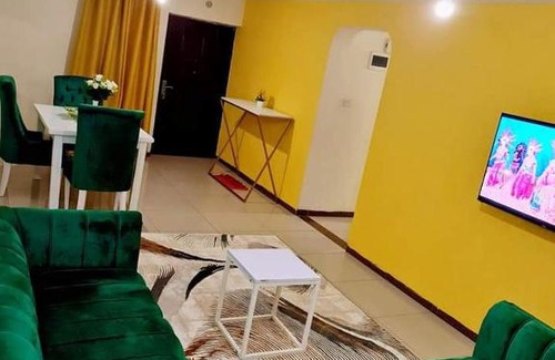Hospital Apartamento | Fully Funrished 3 Bedroom Apartment with a Pool in Milimani Nakuru