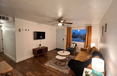 Twentynine Palms Casa | Fully Furnished Modern Desert Oasis. Pet Friendly!