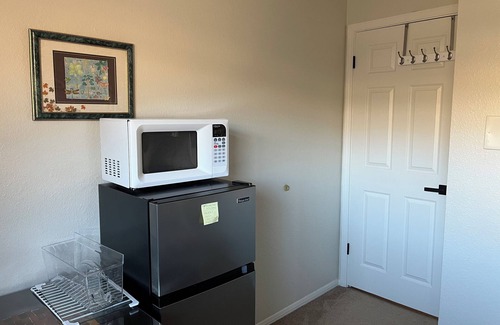 Clarkdale Casa | Fully-Furnished 1 Bedroom/Bathroom in Home-Relax with Panoramic Views!