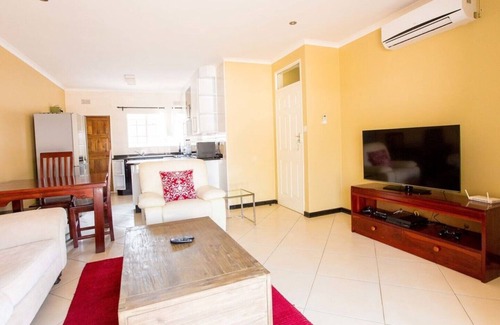 Greendale Casa | Totalmente amueblados apartamentos de 2 dormitorios en los frondosos suburbios del norte de Harare.