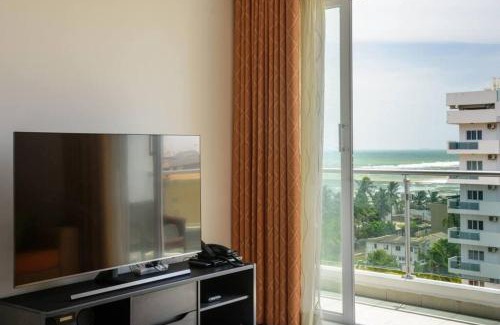 Mount Lavinia Apartamento | Fully Furnished 2 Bedroom Apartment with Sea View