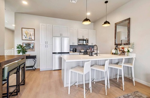 Seventh Ward Apartamento | Fully furnished 2nd FL 2bd/2ba charmer in Treme
