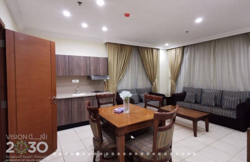 Jeddah Apartamento | Fully Furnished 3 Rooms Serviced Apartment FOR RENT Sari St / UNIT 13