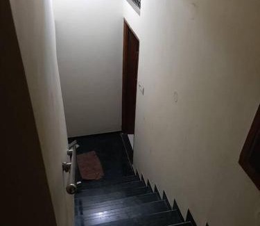 Nagpur Apartamento | Fully Furnished 4BHK Bungalow Near Airport Nagpur