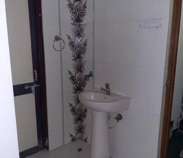 Nagpur Apartamento | Fully Furnished 4BHK Bungalow Near Airport Nagpur