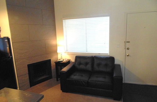 Baseline Sub Apartamento | Fully Furnished, All-Inclusive Apartment Near CU Boulder!