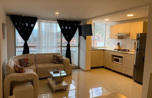 Bello Apartamento | Penthouse de lujo y completamente amoblado y tranquilo