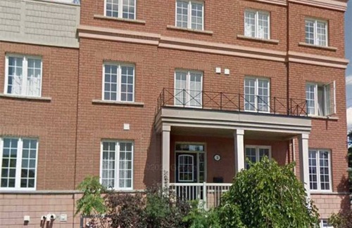 Village at York University Casa | Fully Furnished Bright and Luxurious Bedroom in North York-10