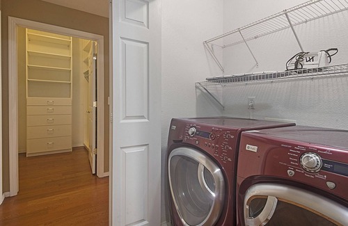 Fort Collins Condominio | EJECUTIVO TOTALMENTE AMUEBLADO CONDOMINIO DE 2 HABITACIONES / 2 BAÑOS CERCA DE CSU Y DE LA CIUDAD ANTIGUA