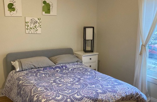 Tuxedo Casa | Fully Furnished Home, Close to Airport and Major Shopping Malls
