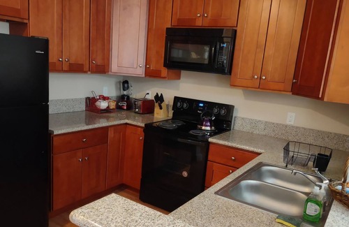 Merced Apartamento | Fully Furnished Just Like Home