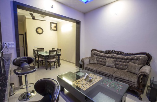 Amritsar Apartamento | Propiedad independiente de lujo e impresionante totalmente amueblada para vacaciones