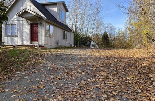 Wasilla Cabaña | Fully Furnished Private Cottage or house