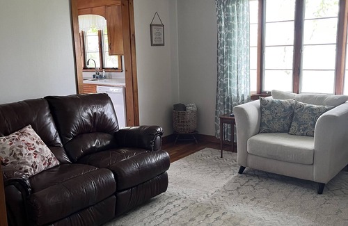 Town of Varick Casa | Fully Furnished Seneca Lake Lakefront Rental