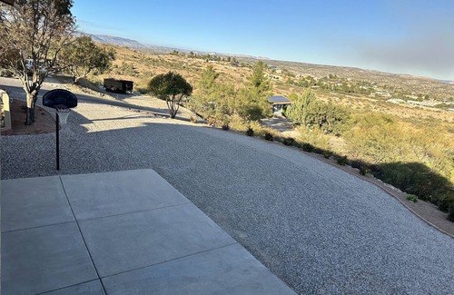 Clarkdale Apartamento | Fully-Furnished Studio within Our Home. Enjoy Panoramic Views and Desert Beauty