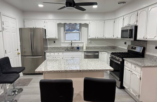 Fort Washington Casa | Fully furnished and affordable room Near to Washington DC